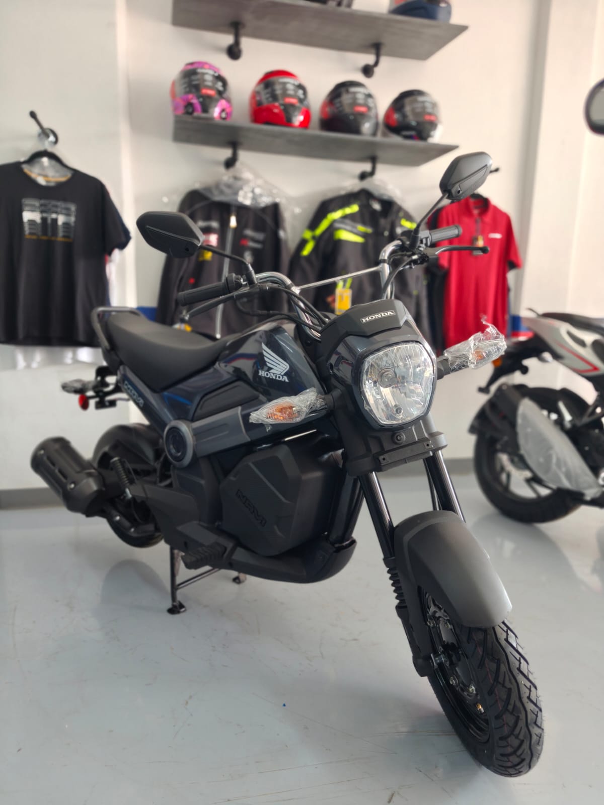 HONDA NAVI